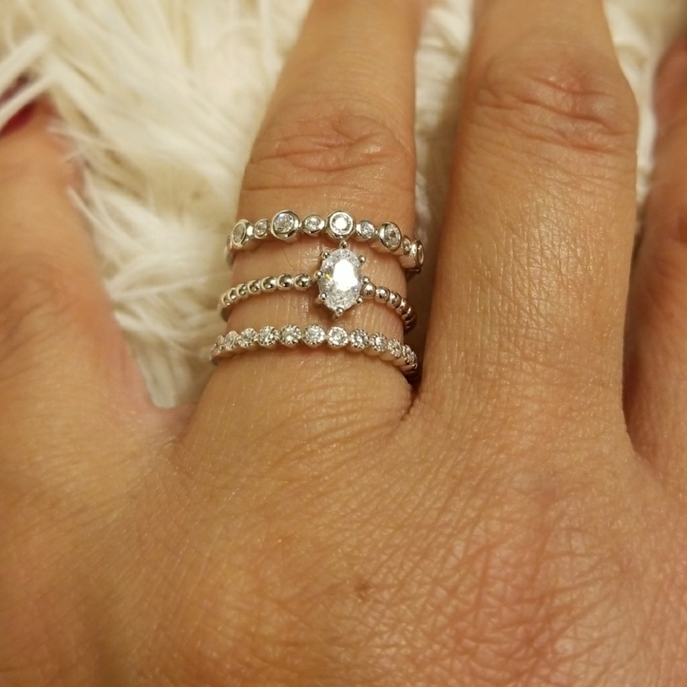 Sterling silver CZ ring size 7